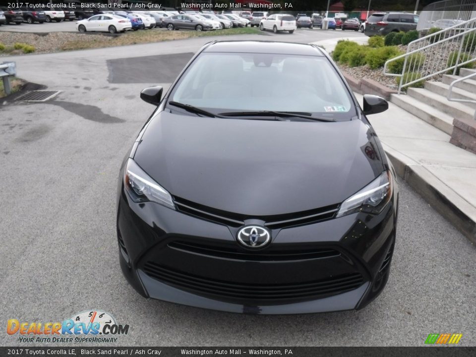 2017 Toyota Corolla LE Black Sand Pearl / Ash Gray Photo #8