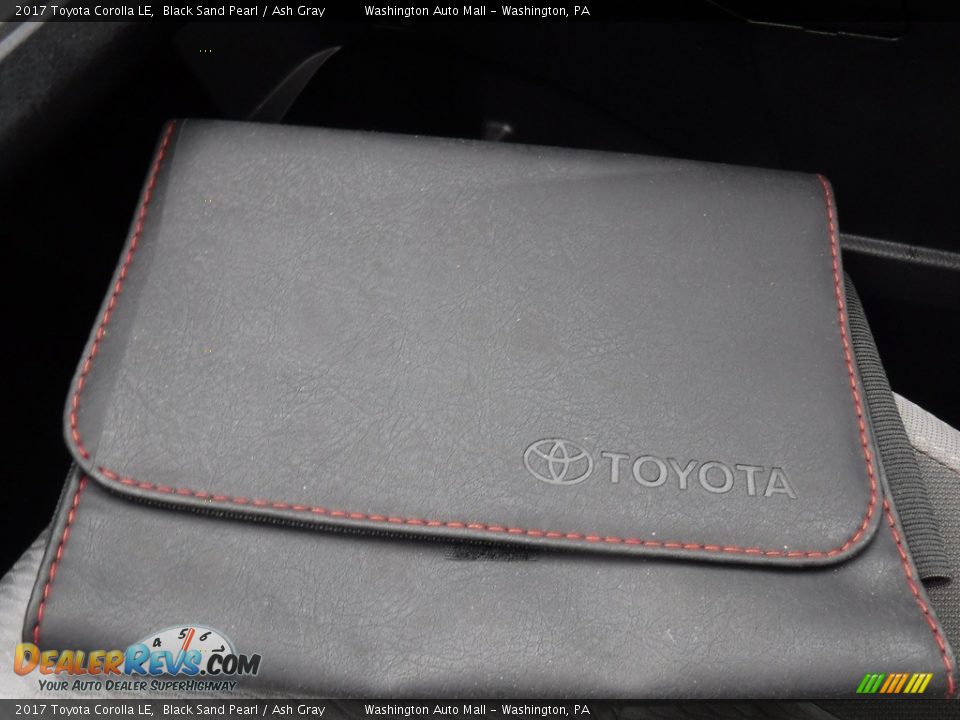 2017 Toyota Corolla LE Black Sand Pearl / Ash Gray Photo #22