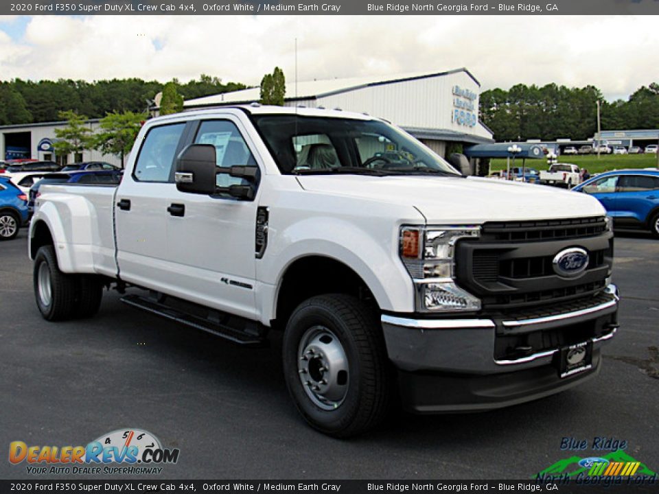 2020 Ford F350 Super Duty XL Crew Cab 4x4 Oxford White / Medium Earth Gray Photo #7