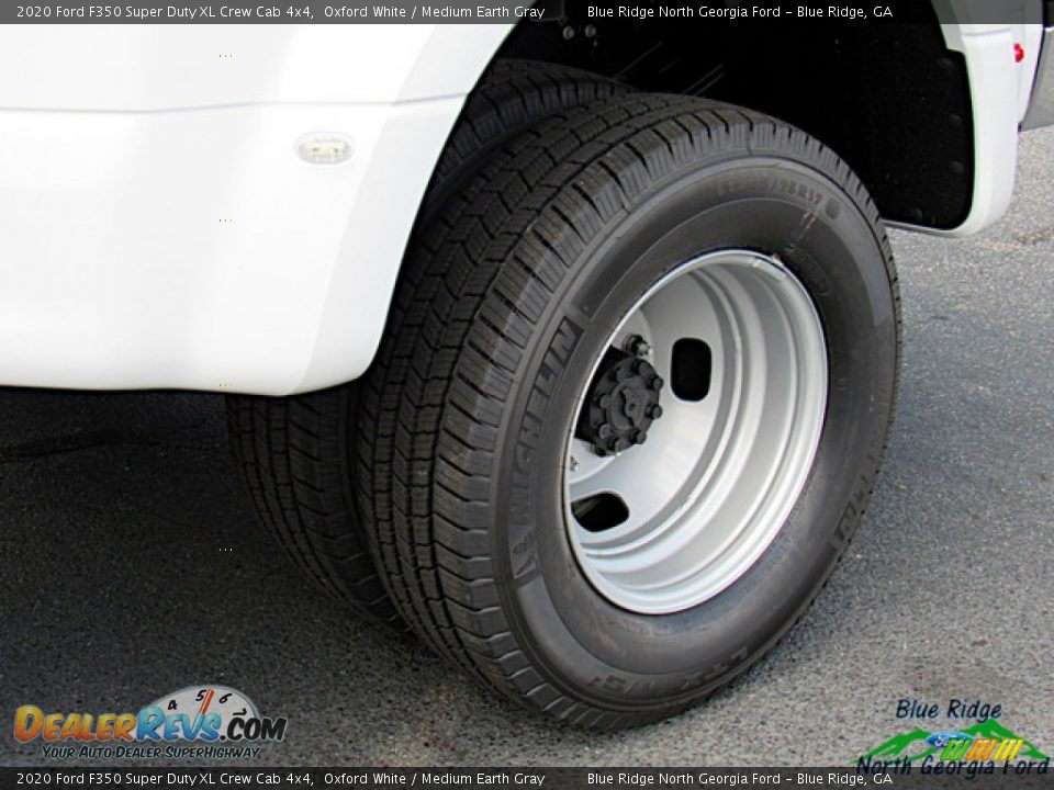 2020 Ford F350 Super Duty XL Crew Cab 4x4 Oxford White / Medium Earth Gray Photo #9