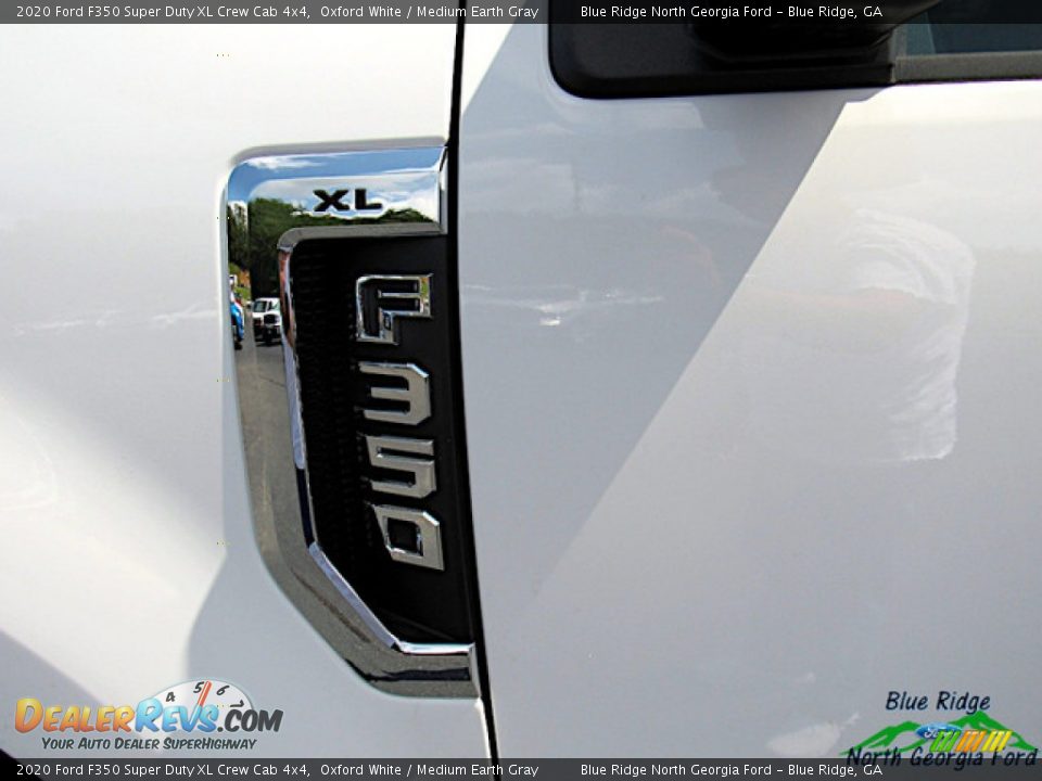 2020 Ford F350 Super Duty XL Crew Cab 4x4 Oxford White / Medium Earth Gray Photo #26