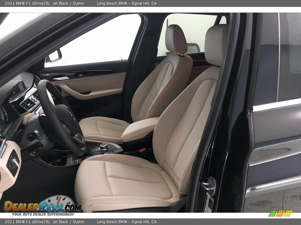 Front Seat of 2021 BMW X1 sDrive28i Photo #9