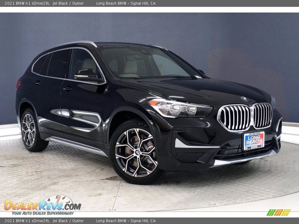Front 3/4 View of 2021 BMW X1 sDrive28i Photo #19