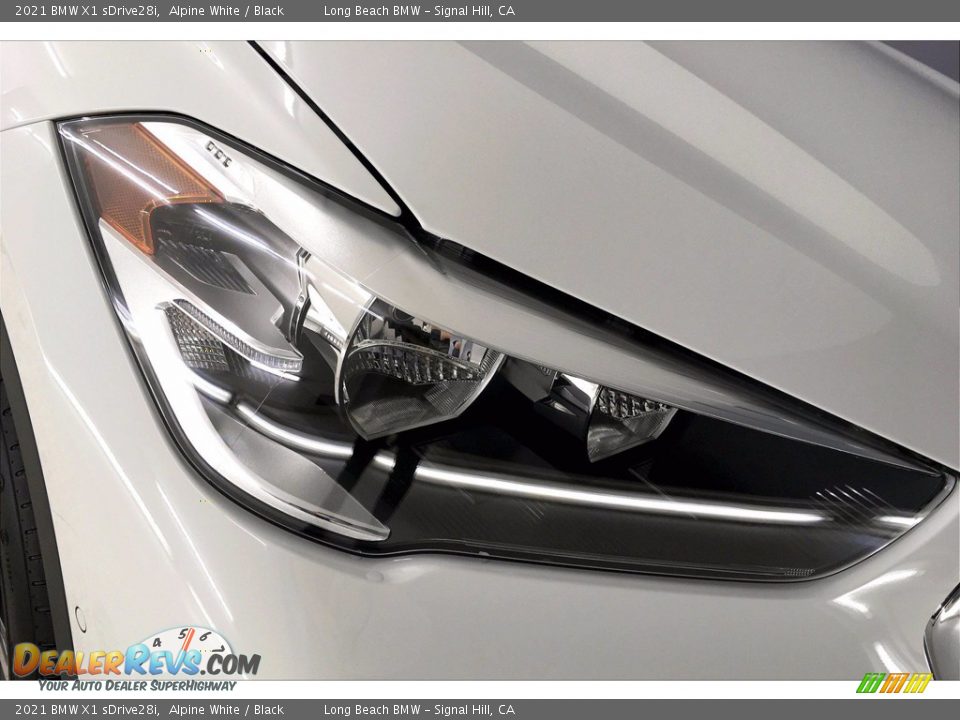 2021 BMW X1 sDrive28i Alpine White / Black Photo #14