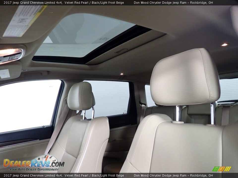 2017 Jeep Grand Cherokee Limited 4x4 Velvet Red Pearl / Black/Light Frost Beige Photo #2