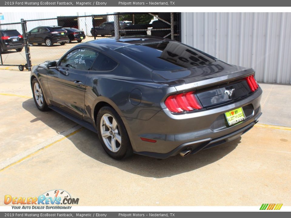 2019 Ford Mustang EcoBoost Fastback Magnetic / Ebony Photo #6