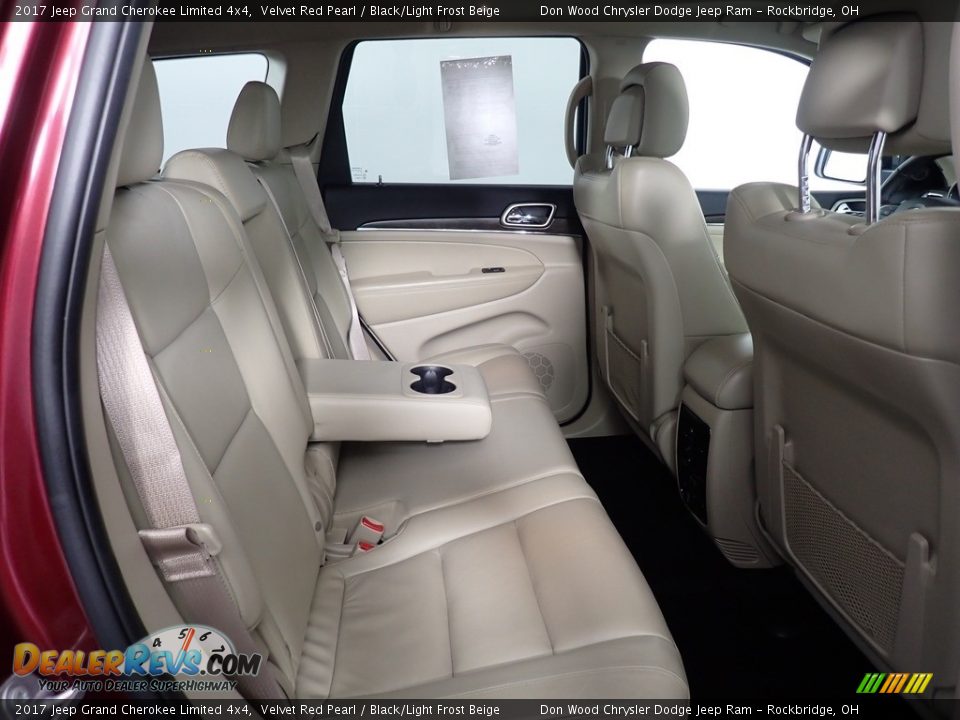 2017 Jeep Grand Cherokee Limited 4x4 Velvet Red Pearl / Black/Light Frost Beige Photo #34