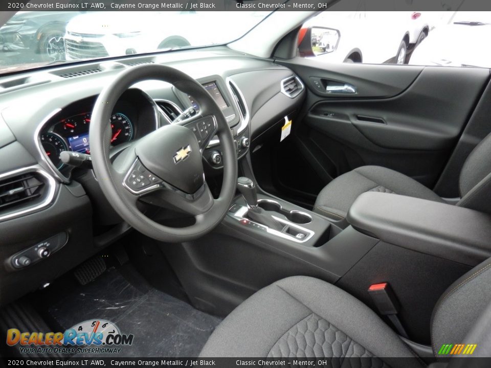Front Seat of 2020 Chevrolet Equinox LT AWD Photo #6