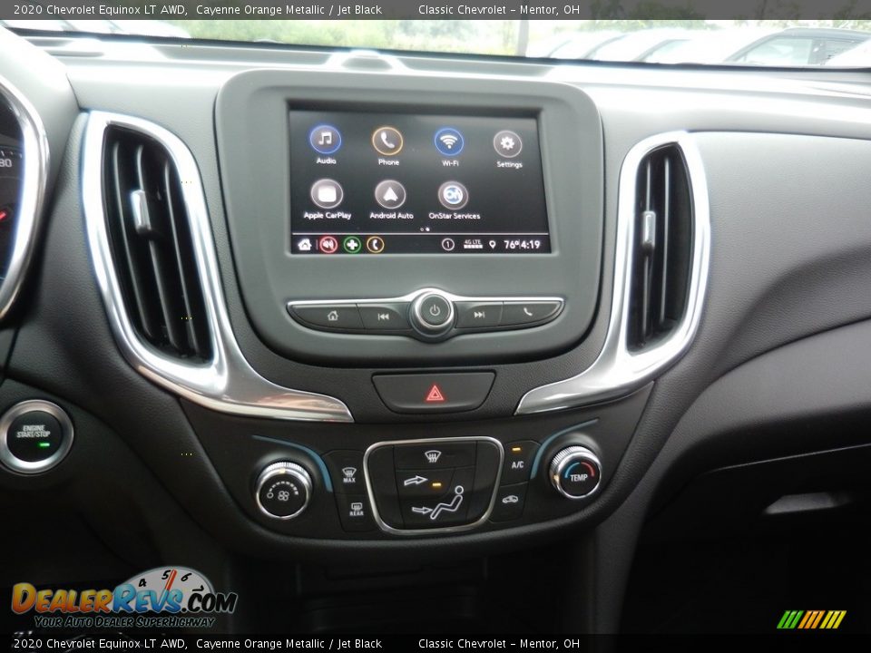 Controls of 2020 Chevrolet Equinox LT AWD Photo #8