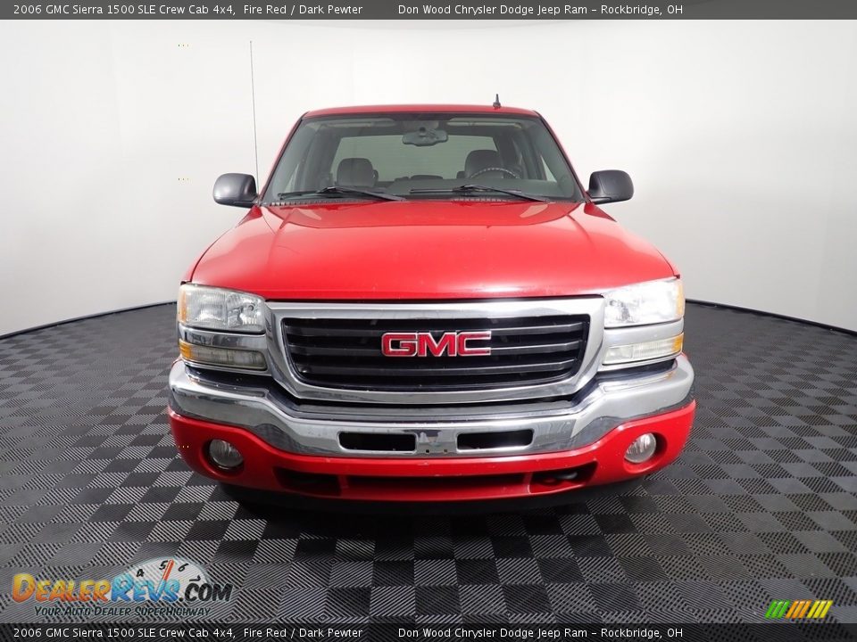 2006 GMC Sierra 1500 SLE Crew Cab 4x4 Fire Red / Dark Pewter Photo #5