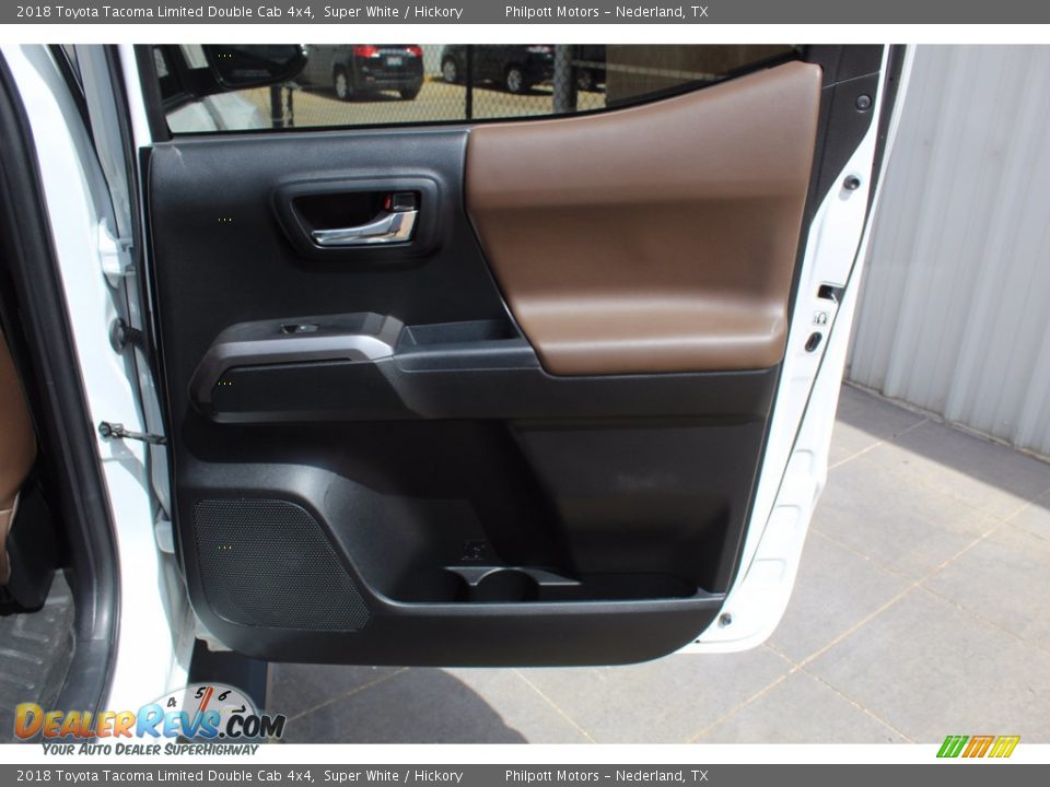 Door Panel of 2018 Toyota Tacoma Limited Double Cab 4x4 Photo #23