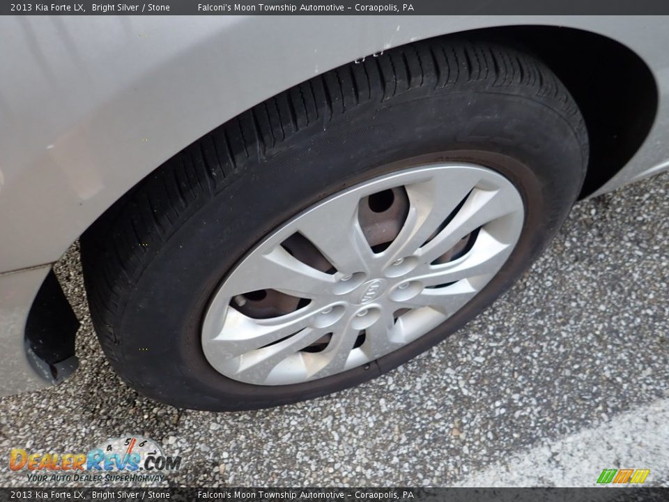 2013 Kia Forte LX Bright Silver / Stone Photo #5