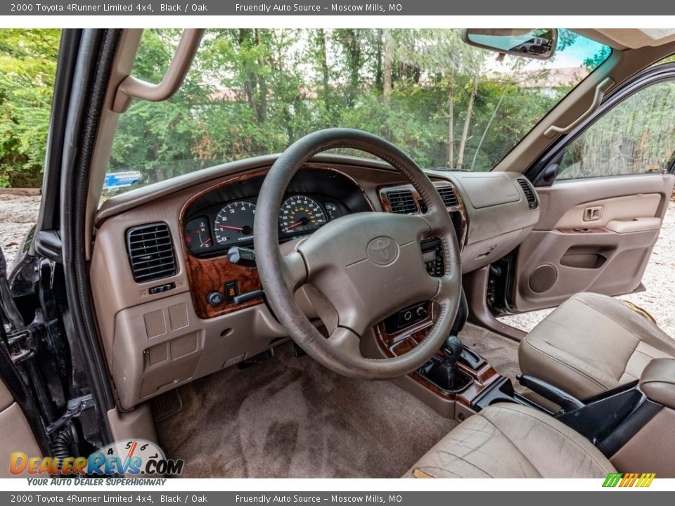 Oak Interior - 2000 Toyota 4Runner Limited 4x4 Photo #20