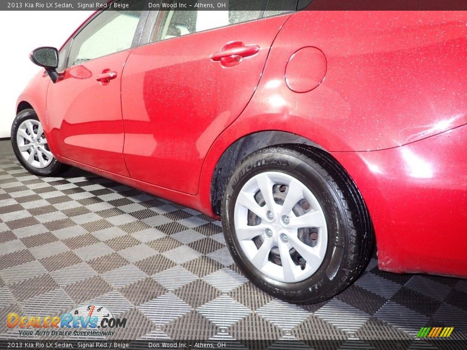 2013 Kia Rio LX Sedan Signal Red / Beige Photo #10