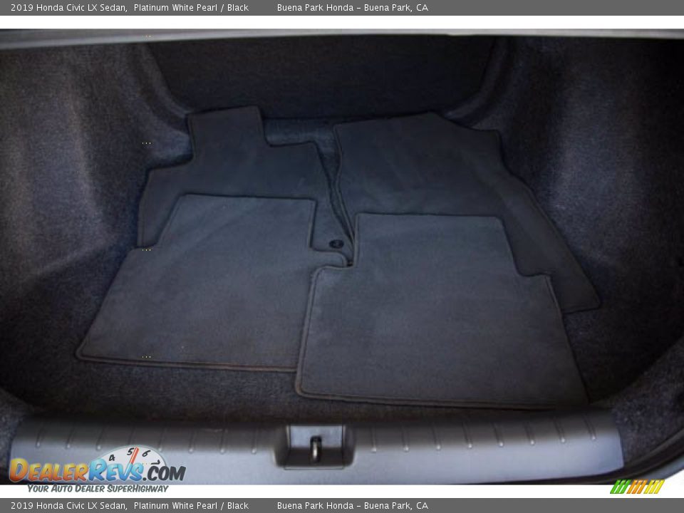 2019 Honda Civic LX Sedan Platinum White Pearl / Black Photo #20
