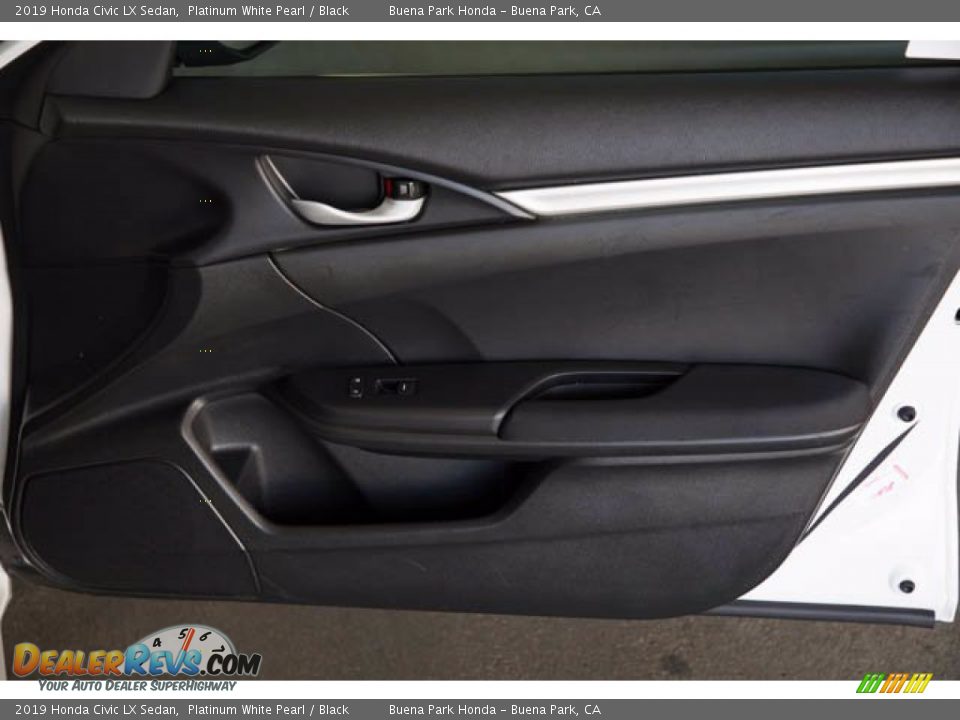 2019 Honda Civic LX Sedan Platinum White Pearl / Black Photo #33