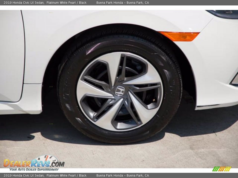 2019 Honda Civic LX Sedan Platinum White Pearl / Black Photo #36