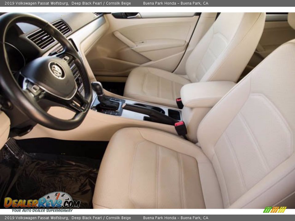 2019 Volkswagen Passat Wolfsburg Deep Black Pearl / Cornsilk Beige Photo #3