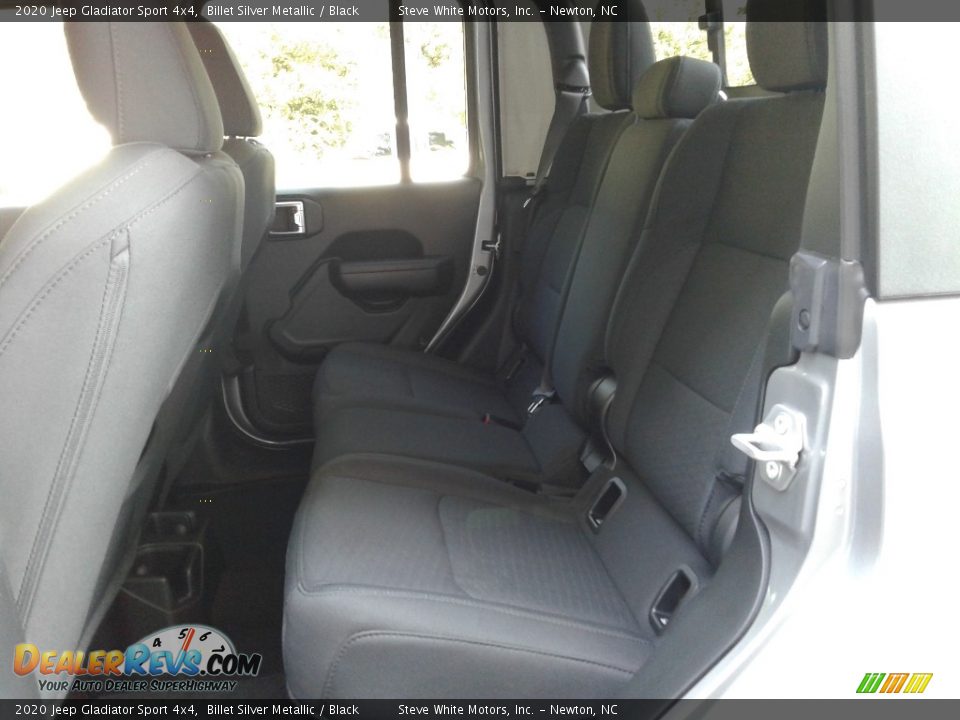 2020 Jeep Gladiator Sport 4x4 Billet Silver Metallic / Black Photo #16