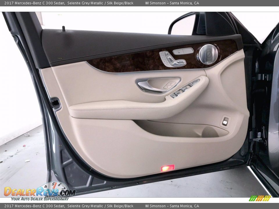2017 Mercedes-Benz C 300 Sedan Selenite Grey Metallic / Silk Beige/Black Photo #25