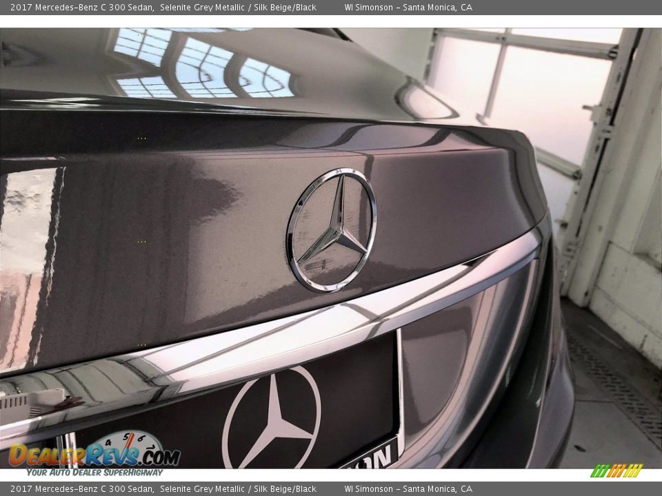 2017 Mercedes-Benz C 300 Sedan Selenite Grey Metallic / Silk Beige/Black Photo #27