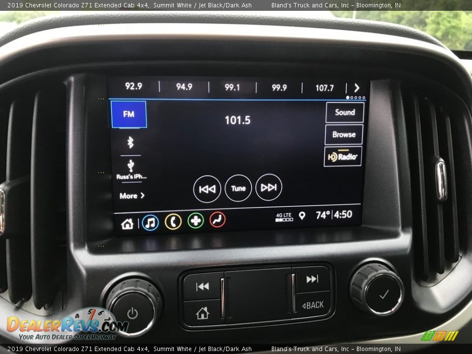 Controls of 2019 Chevrolet Colorado Z71 Extended Cab 4x4 Photo #23