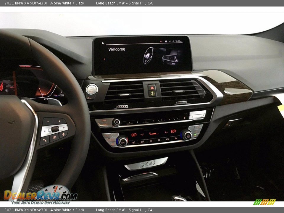 Controls of 2021 BMW X4 xDrive30i Photo #6