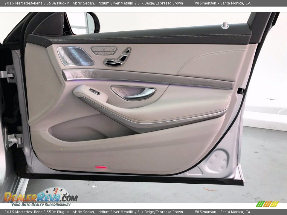 Door Panel of 2016 Mercedes-Benz S 550e Plug-In Hybrid Sedan Photo #30