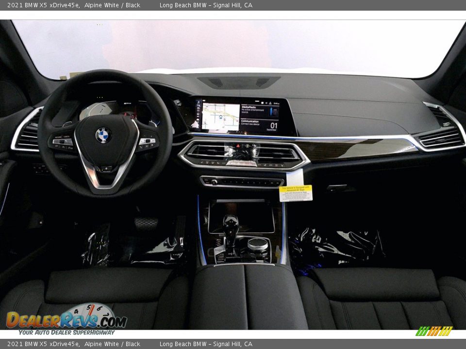 Dashboard of 2021 BMW X5 xDrive45e Photo #5