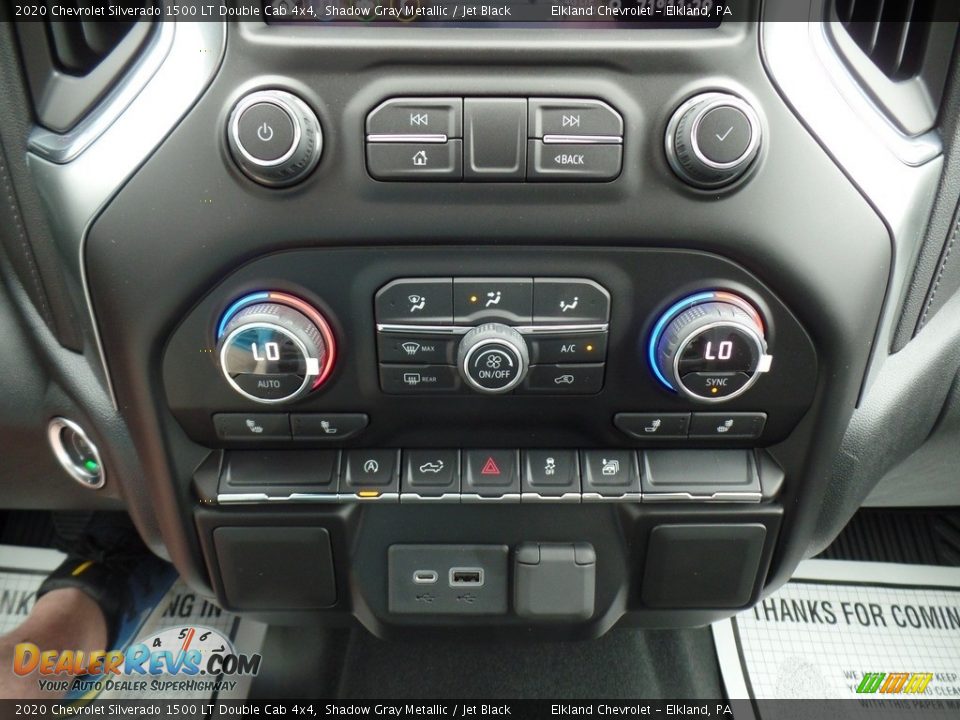2020 Chevrolet Silverado 1500 LT Double Cab 4x4 Shadow Gray Metallic / Jet Black Photo #28