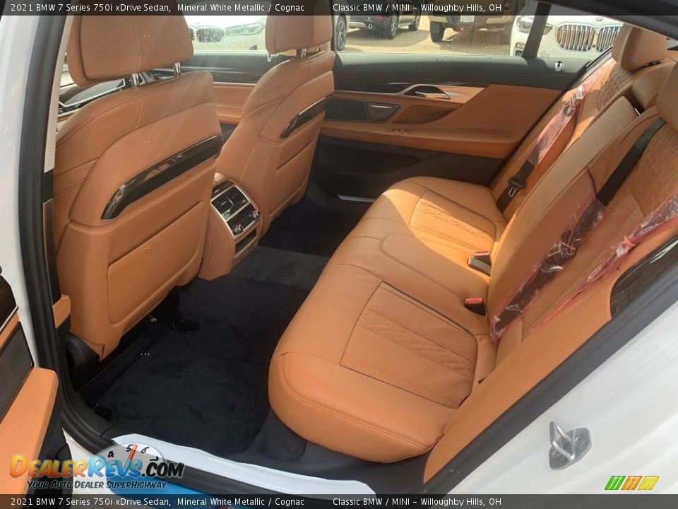 Rear Seat of 2021 BMW 7 Series 750i xDrive Sedan Photo #4