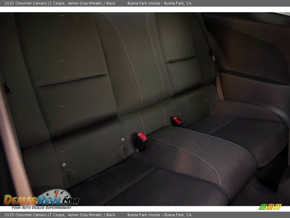 2015 Chevrolet Camaro LT Coupe Ashen Gray Metallic / Black Photo #17