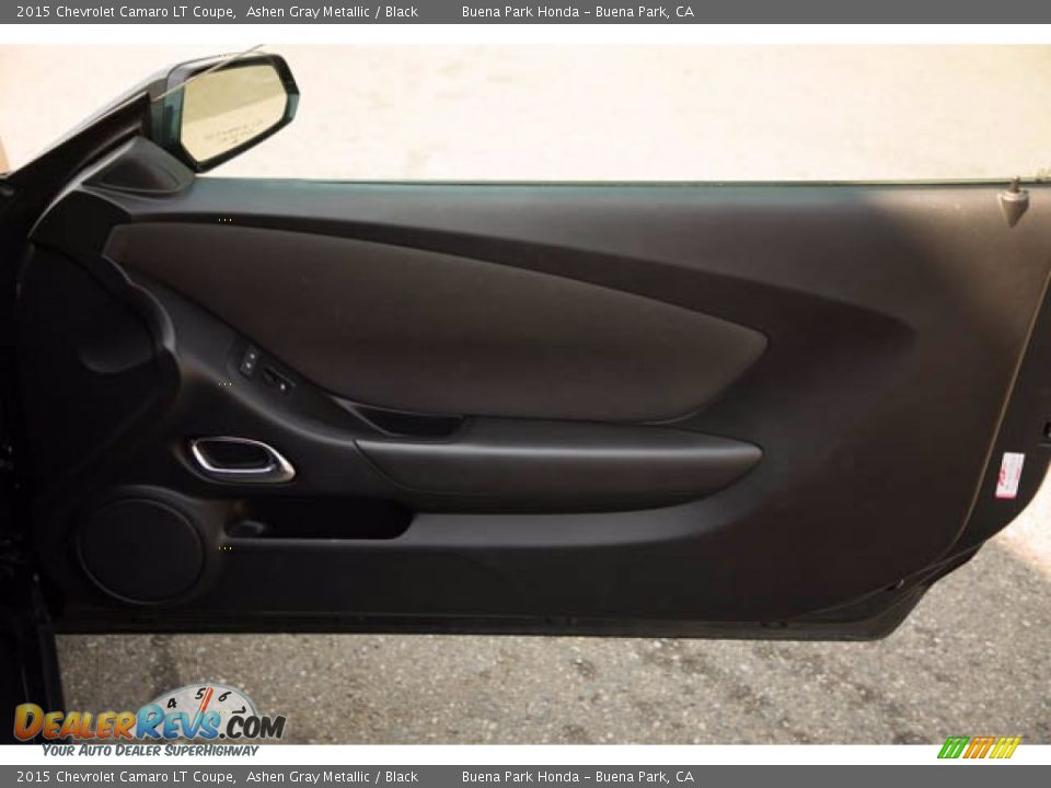 2015 Chevrolet Camaro LT Coupe Ashen Gray Metallic / Black Photo #24