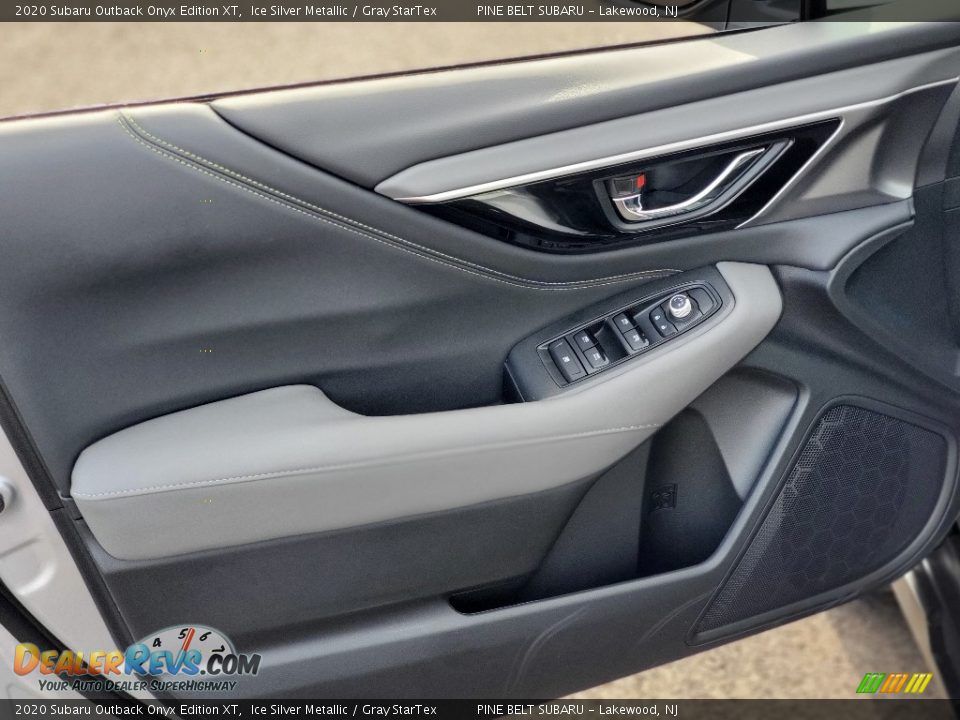 Door Panel of 2020 Subaru Outback Onyx Edition XT Photo #13