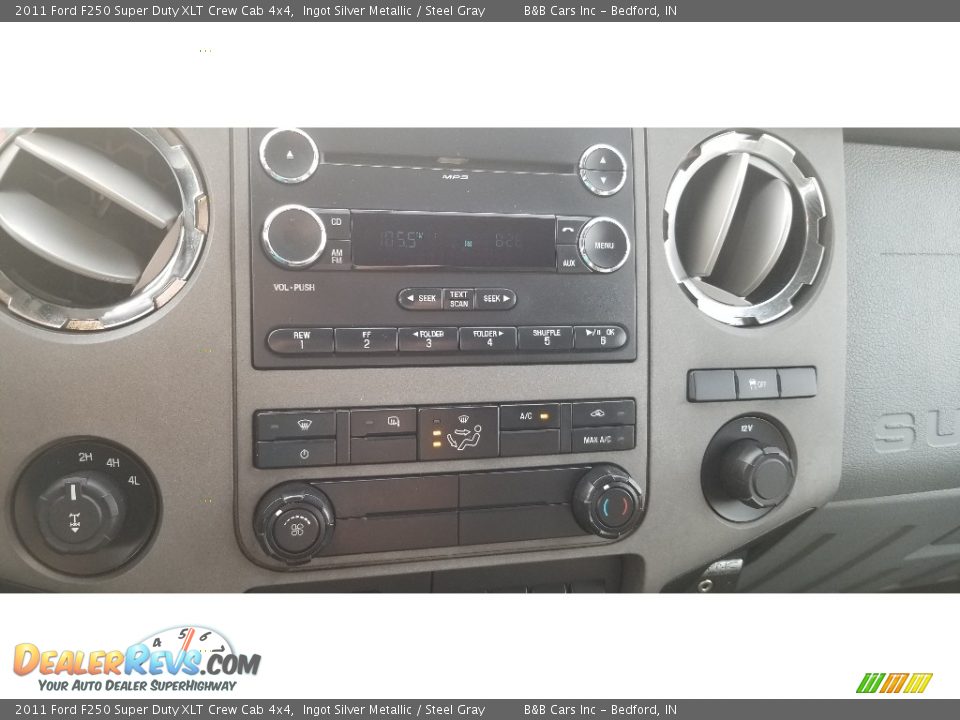 2011 Ford F250 Super Duty XLT Crew Cab 4x4 Ingot Silver Metallic / Steel Gray Photo #17