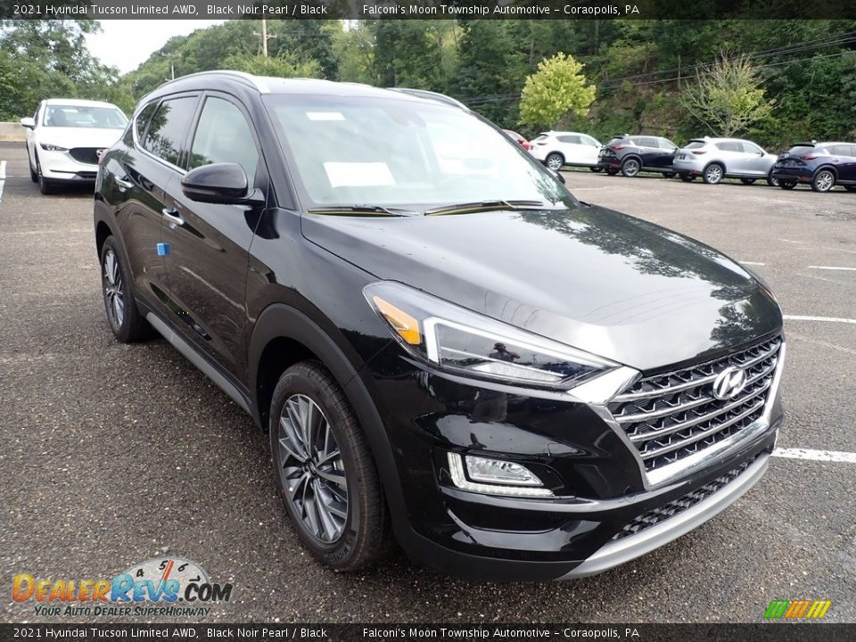 Front 3/4 View of 2021 Hyundai Tucson Limited AWD Photo #3