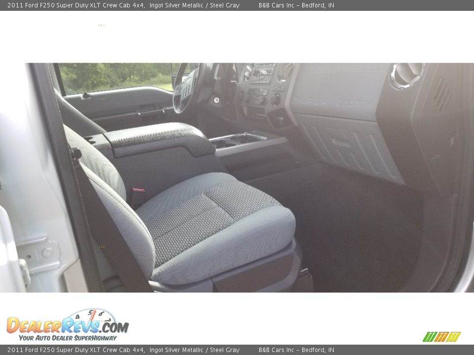 2011 Ford F250 Super Duty XLT Crew Cab 4x4 Ingot Silver Metallic / Steel Gray Photo #21