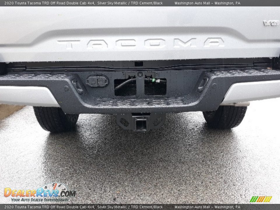 2020 Toyota Tacoma TRD Off Road Double Cab 4x4 Silver Sky Metallic / TRD Cement/Black Photo #32