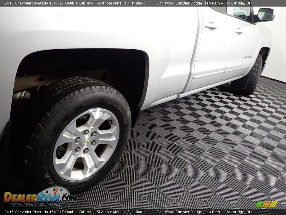 2015 Chevrolet Silverado 1500 LT Double Cab 4x4 Silver Ice Metallic / Jet Black Photo #16