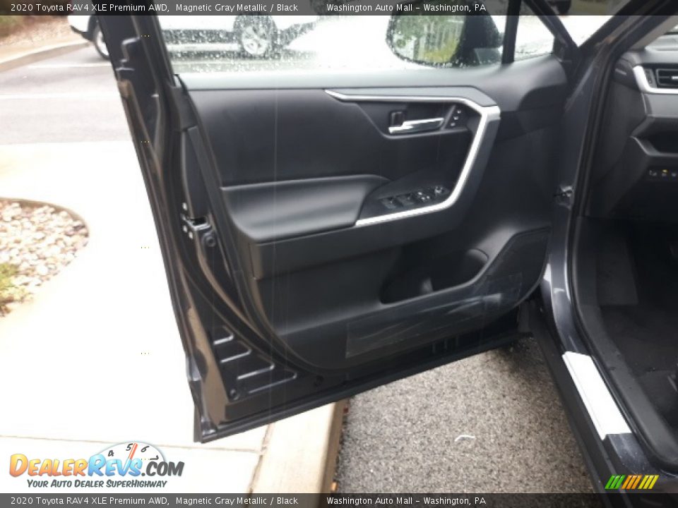 2020 Toyota RAV4 XLE Premium AWD Magnetic Gray Metallic / Black Photo #23