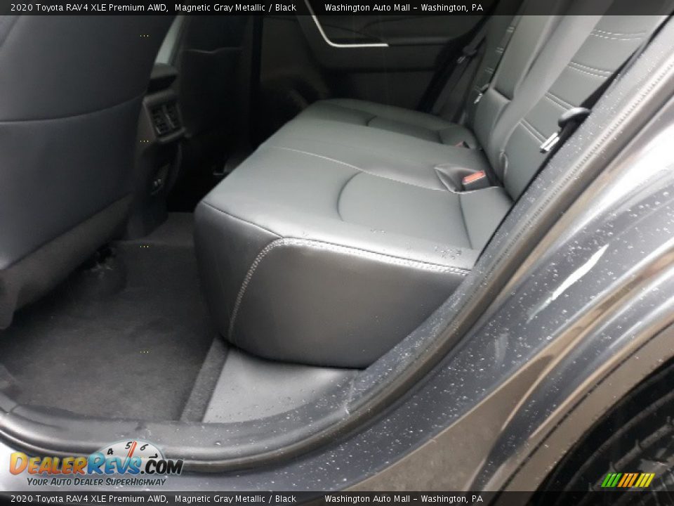 2020 Toyota RAV4 XLE Premium AWD Magnetic Gray Metallic / Black Photo #26