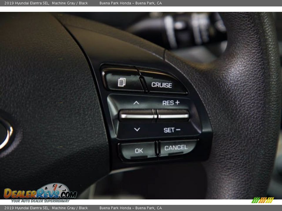 2019 Hyundai Elantra SEL Machine Gray / Black Photo #15