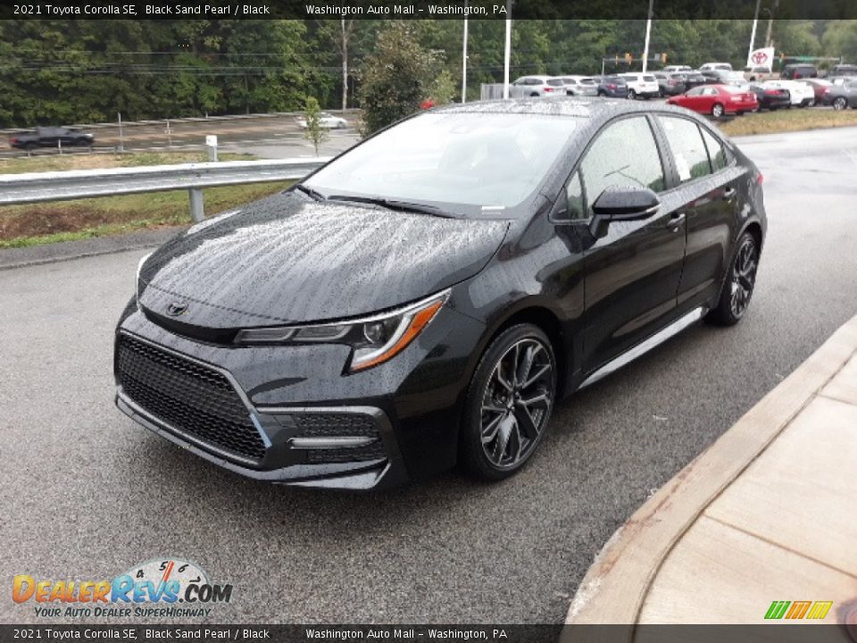 2021 Toyota Corolla SE Black Sand Pearl / Black Photo #28