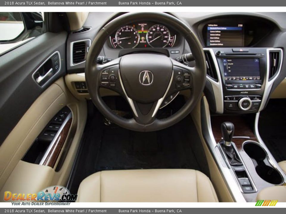 2018 Acura TLX Sedan Bellanova White Pearl / Parchment Photo #5