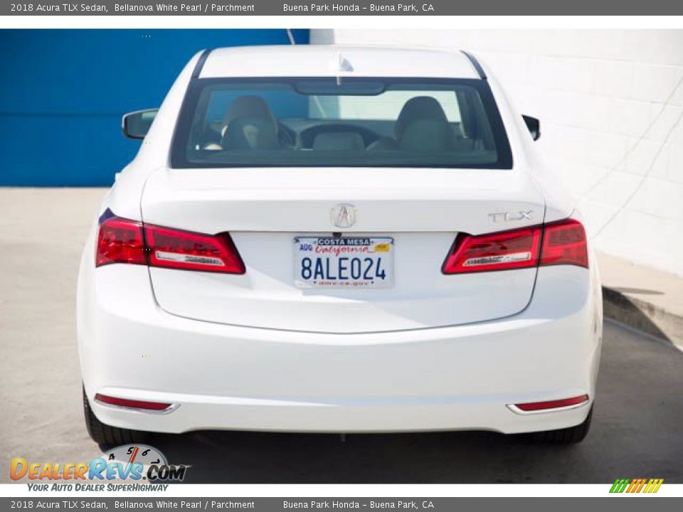 2018 Acura TLX Sedan Bellanova White Pearl / Parchment Photo #11