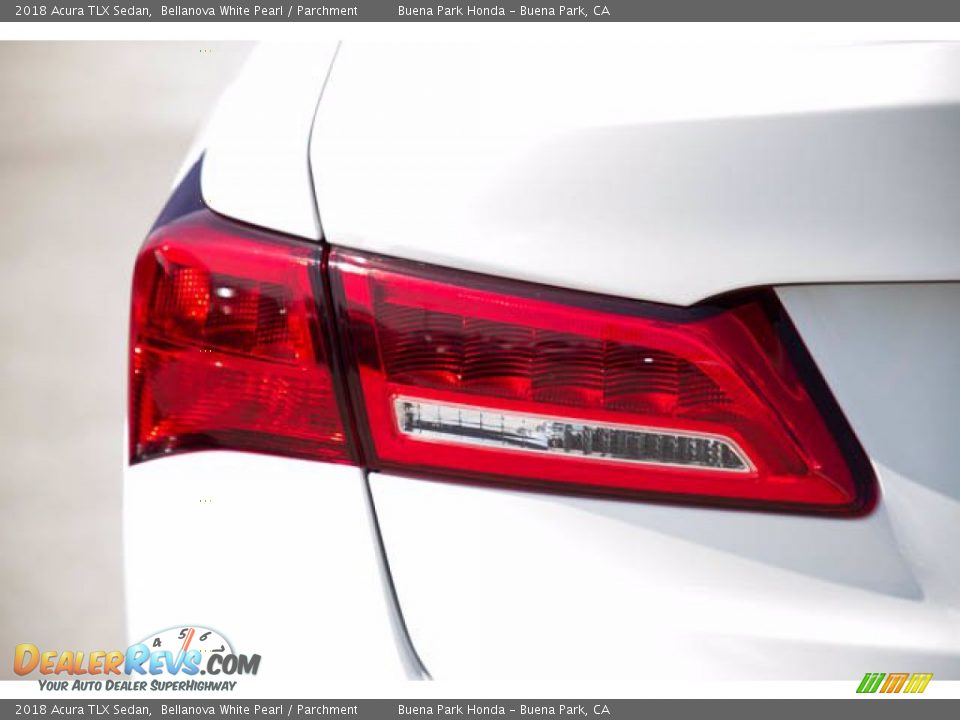 2018 Acura TLX Sedan Bellanova White Pearl / Parchment Photo #12