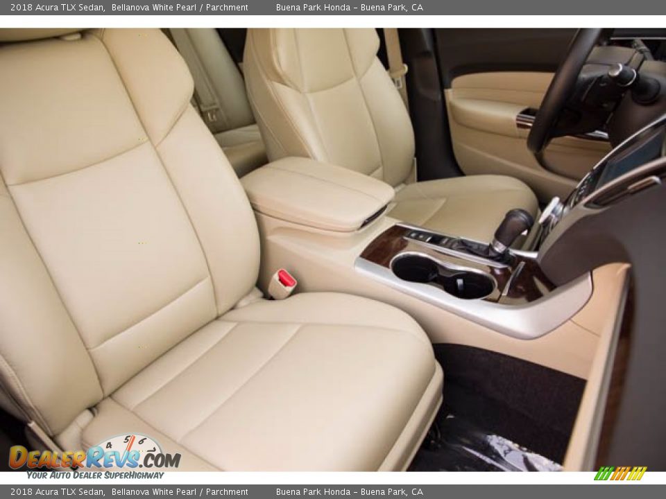 2018 Acura TLX Sedan Bellanova White Pearl / Parchment Photo #26