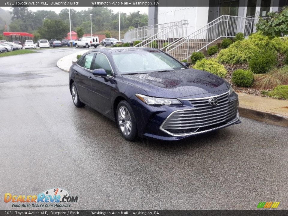 Front 3/4 View of 2021 Toyota Avalon XLE Photo #30