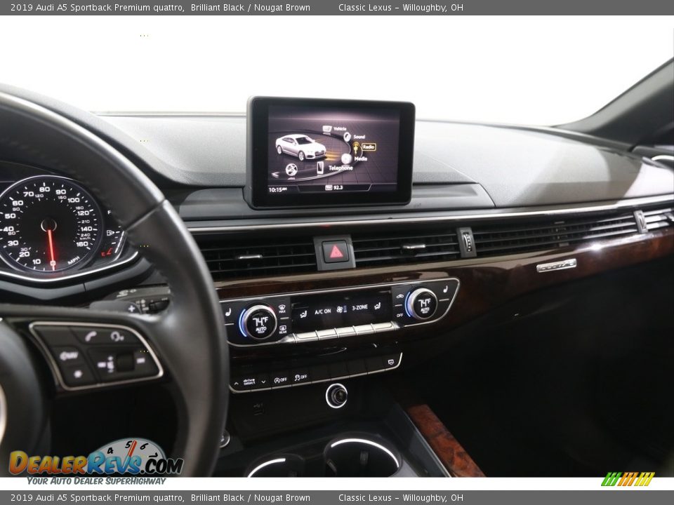 Dashboard of 2019 Audi A5 Sportback Premium quattro Photo #9
