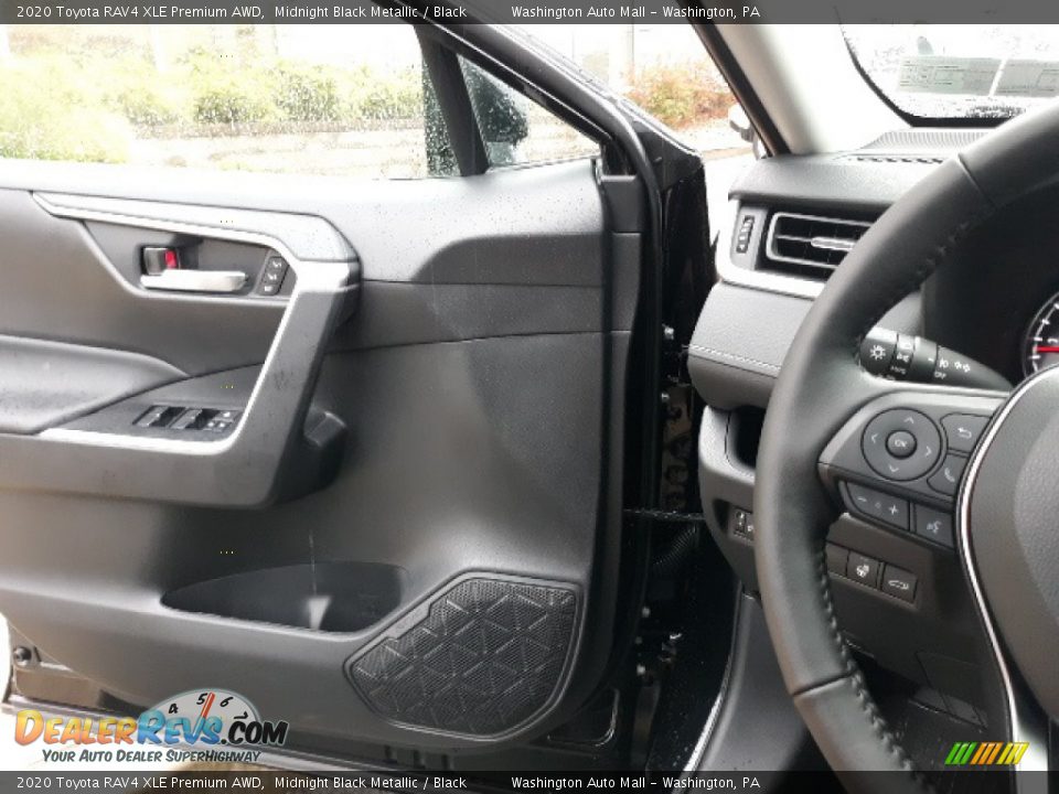 2020 Toyota RAV4 XLE Premium AWD Midnight Black Metallic / Black Photo #4